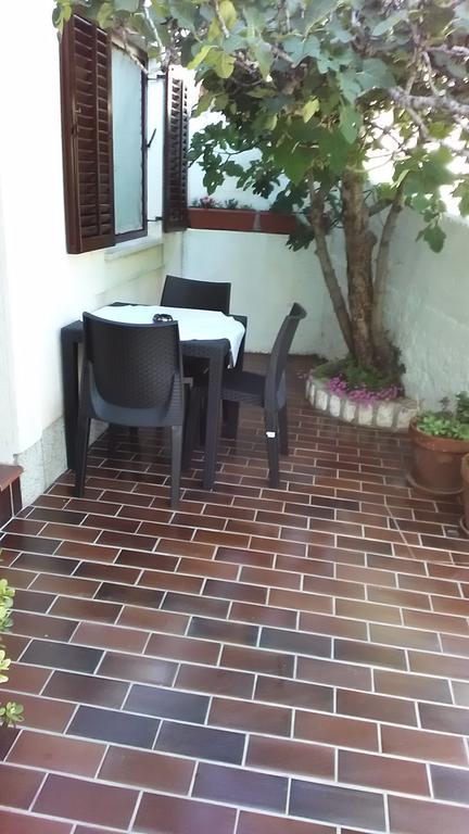 Apartman Legac Starigrad  Exterior foto